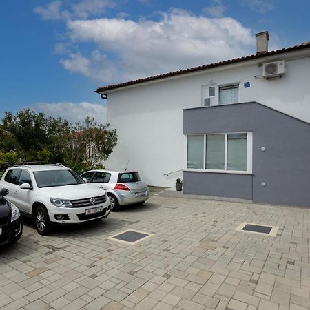 Apartman Laura Krk Town Luaran gambar