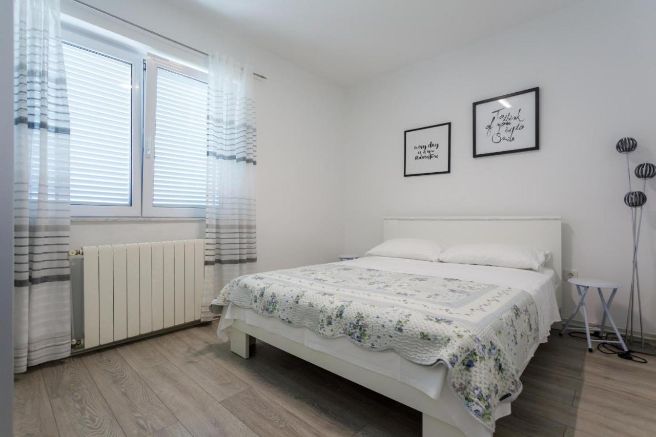 Apartman Laura Krk Town Luaran gambar